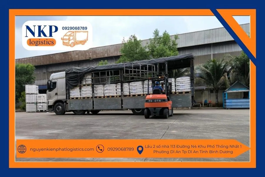 Lợi ích nổi bật khi thuê xe tải 30 tấn chở hàng Lợi ích nổi bật khi thuê xe tải 30 tấn chở hàng
